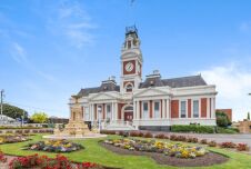 VIC COUNTRY